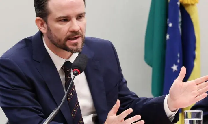 Ministro da Fazenda e STF debatem pautas-bomba e impacto fiscal