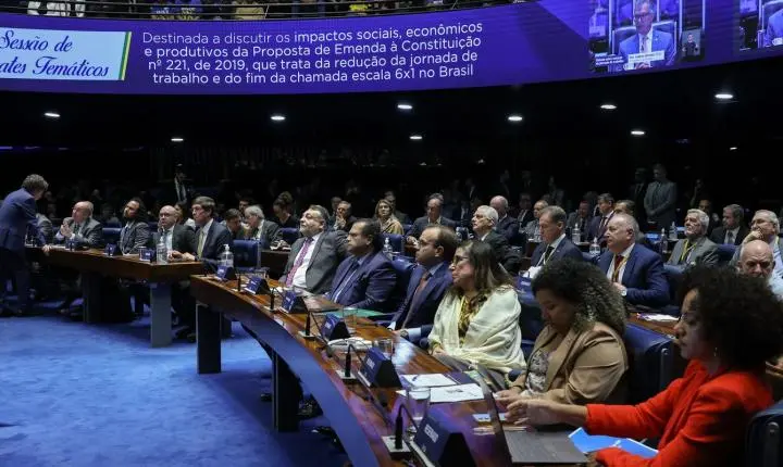 Senado debate PEC 6x1 sobre jornada de trabalho; empresários e sindicatos divergem sobre impacto econômico