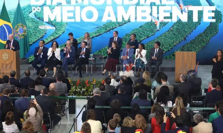 Governo brasileiro reforça proteção ambiental e planeja restauração de florestas