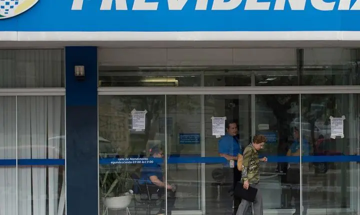 Governo libera R$ 547 milhões via crédito extraordinário para ressarcimento de beneficiários do INSS