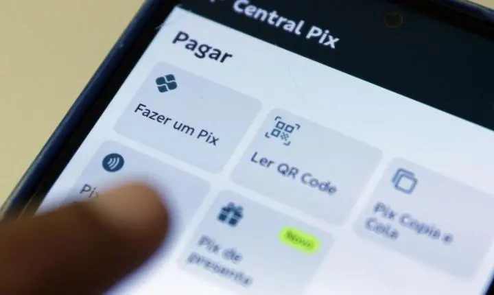 Pix apresenta instabilidade e afeta pagamentos em diversos bancos neste domingo