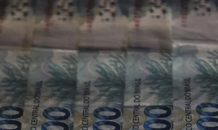Redução de impostos e equilíbrio fiscal são prioridades da indústria para 2027-2030, aponta CNI