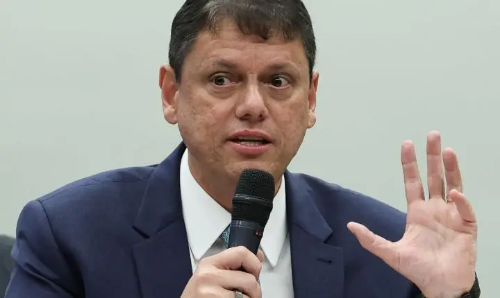 SP: TCE aprova com ressalvas as contas do governo Tarcísio de Freitas referentes a 2025
