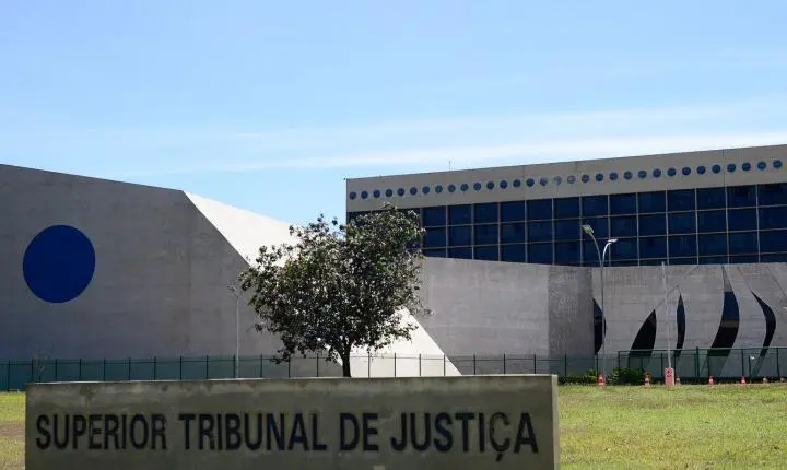 STJ inicia investigação sobre uso de prompts de IA para fraudar processos