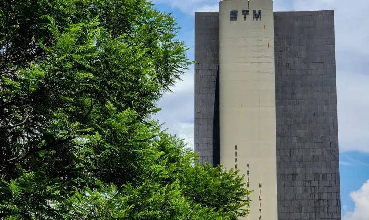 STM decreta perda de patente de oficial que transmitiu HIV
