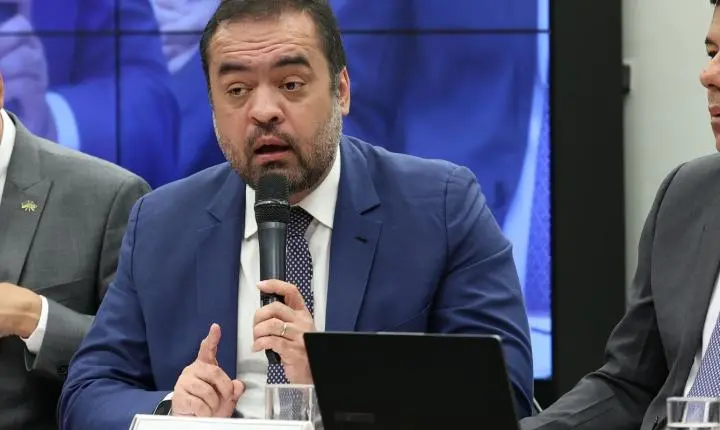 TSE mantém condenação de Claudio Castro, e STF decidirá futuro eleitoral do Rio
